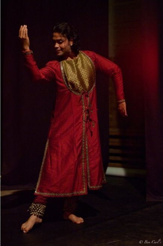 kathak mudra